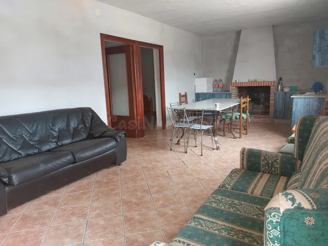 Casa Cueva con tres dormitorios en el Puntarrón - foto 3