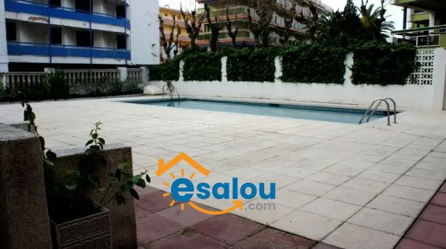 Parking en calle Mayor de Salou a 225 m. de la playa,