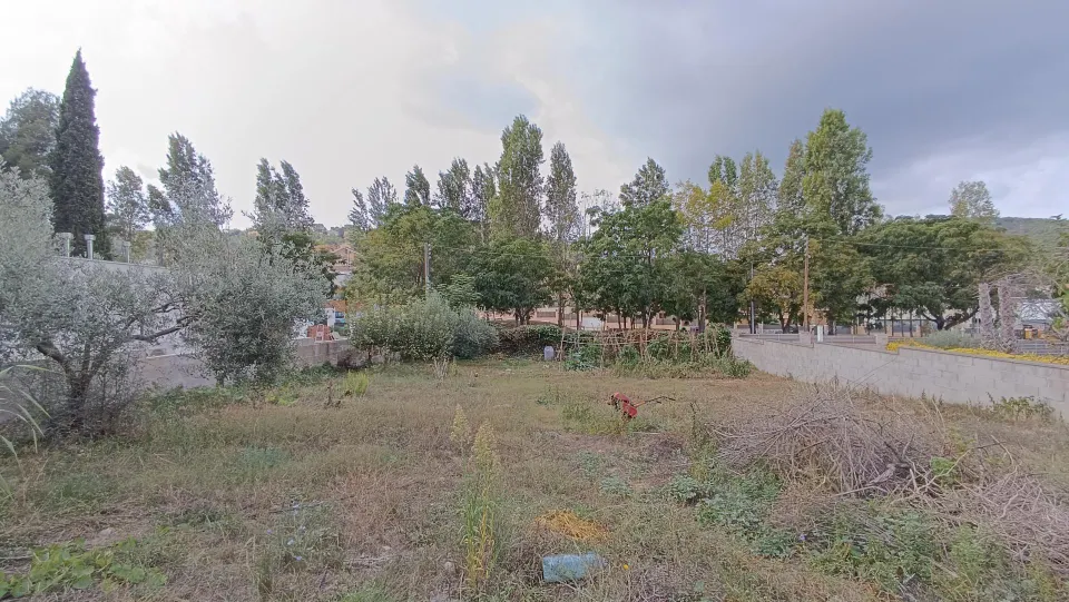 ¡¡ TERRENO EN CANYELLES - CALIFORNIAS !!