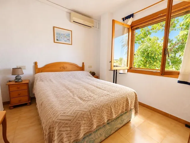 Apartamento con piscina cerca de la playa en Santa Pola — 8