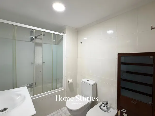 Piso 4 habitaciones 134m² en alquiler - Marxalenes — 28