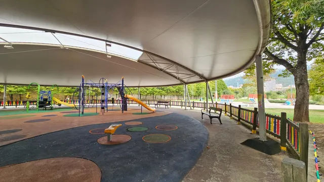 Espacio y vistas en Begoña — 34