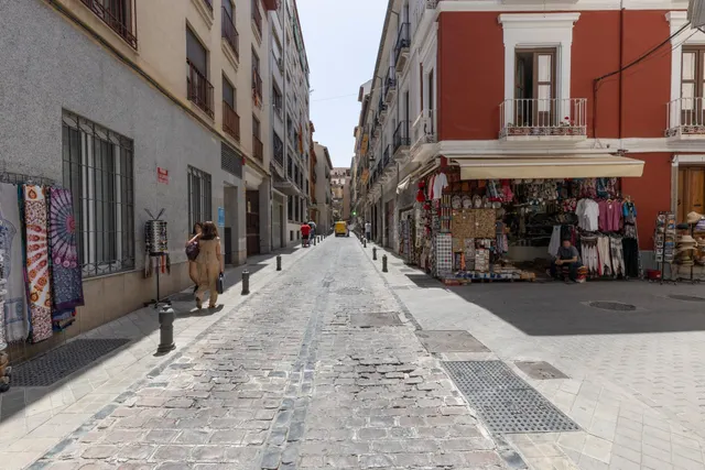Piso con licencia turística en pleno centro de Granada — 37