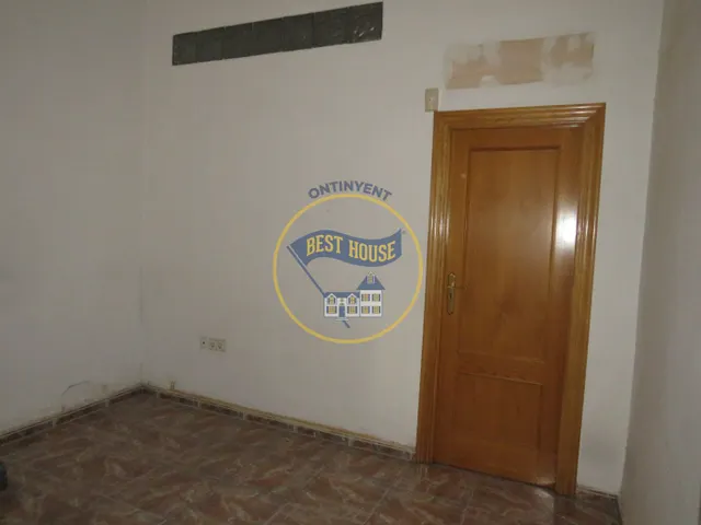 OPORTUNIDAD DE LOCAL EN ALQUILER,  EN ONTINYENT — 3
