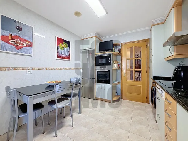 Amplio Piso en Beasain con Vistas — 14