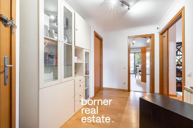 Piso en venta en Calle de Josep Puig i Cadafalch — 6