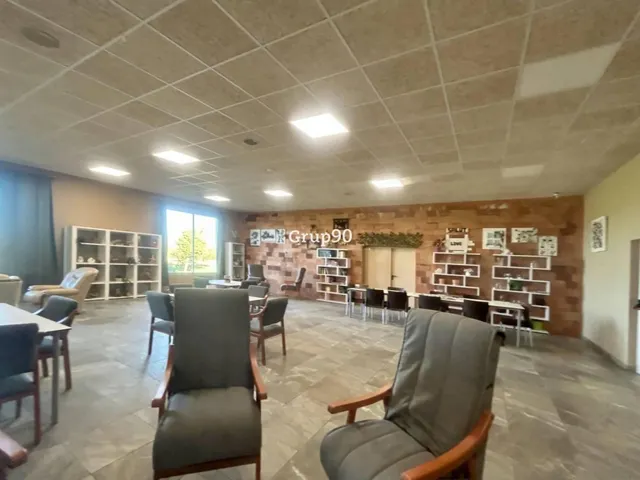 ? FINCA EN VENTA EN PUIGVERD DE LLEIDA  Un espacio excepcional con infinitas posibilidades, a solo 10 minutos de Lleida — 28