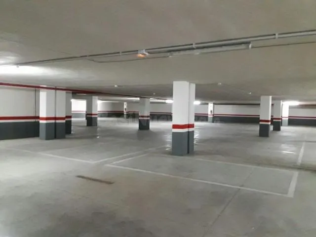 Garajes en edificio Work Center - foto 5