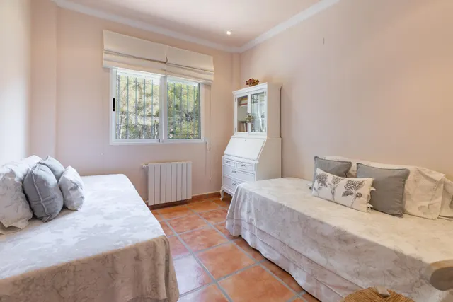 ESPECTACULAR CASA EN NAQUERA — 41