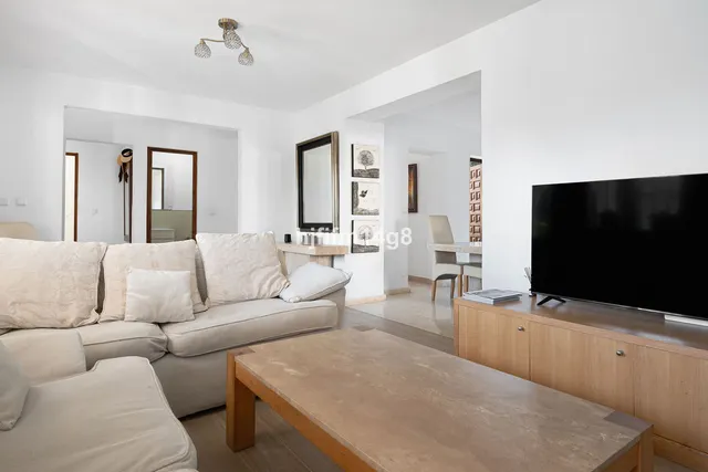 Chalet 4 habitaciones 221m² en venta - Marbella — 24