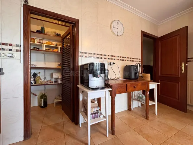 CASA CON VISTAS AL MAR ENTRE MARÍN Y PONTEVEDRA — 11