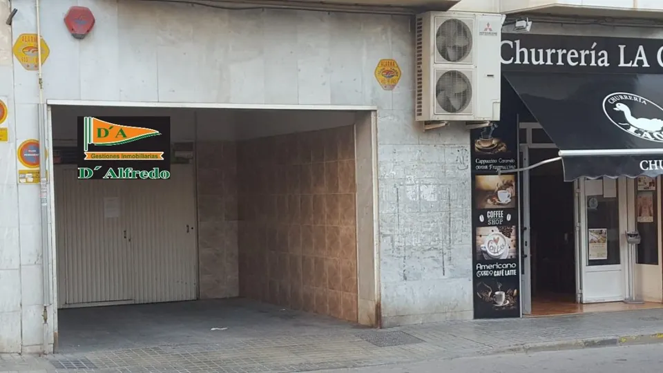SE VENDEN PLAZAS DE GARAJE CON Y SIN TRASTERO EN LA AVDA. DE MADRID