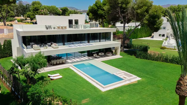 Chalet 6 habitaciones 741m² en venta - Marbella — 31