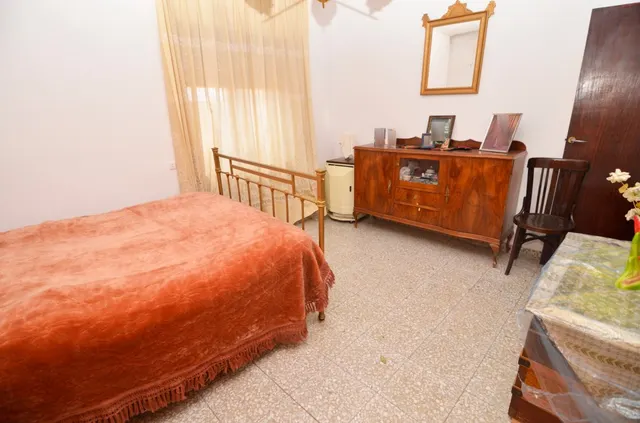 Urbis te ofrece una bonita casa en venta en Fuentesáuco, Zamora. — 32