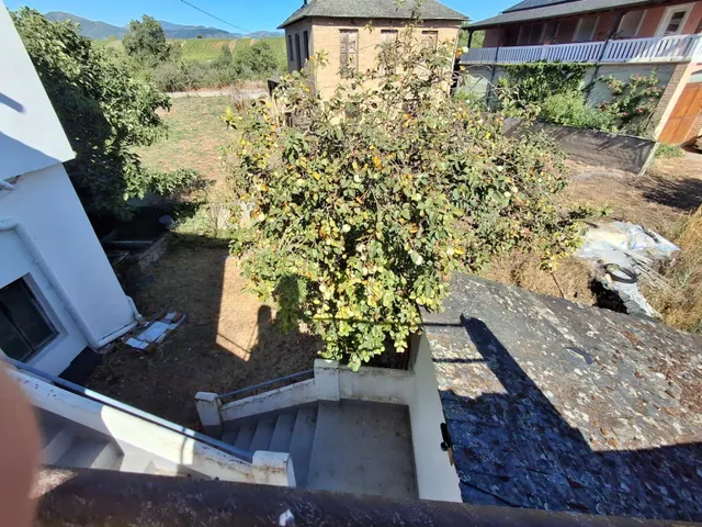 VENTA: Casa con Terreno Valtuille de Abajo — 21