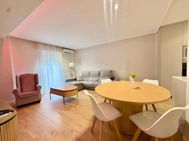 Piso de 3 dormitorios y 2 baños en Barrio del Carmen, Murcia - foto 4