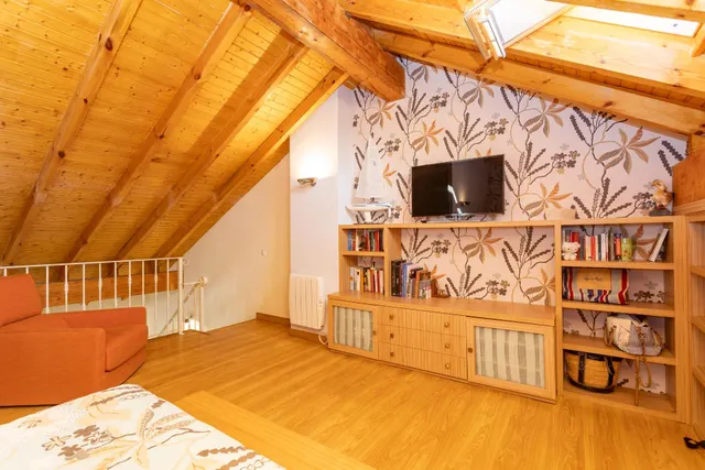 PISO CON BALCÓN, GARAJE Y TRASTERO URBANIZACIÓN PRIVADA CON PISCINA — 34