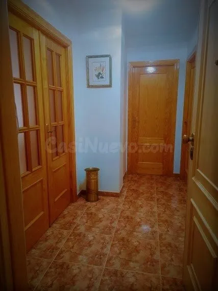 PERFECTO APARTAMENTO CON GARAJE AL LADO DE LA PLAYA PARA ALQ - foto 4