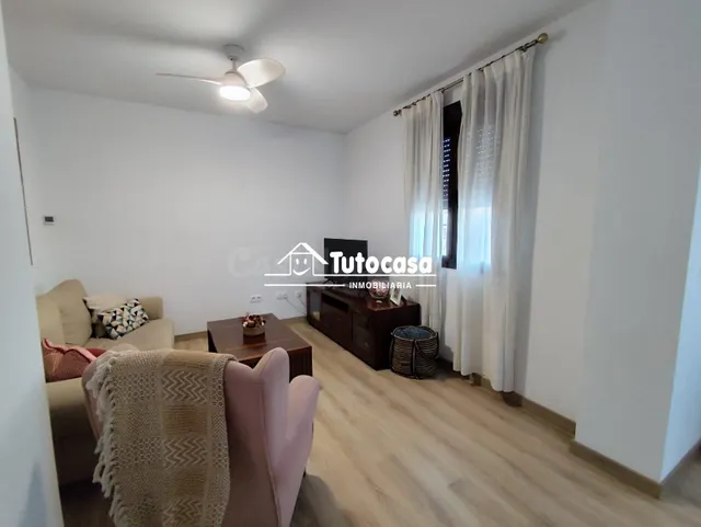 ESPECTACULAR PISO SEMINUEVO DE 2 DORMITORIOS CON TERRAZA, GA - foto 3