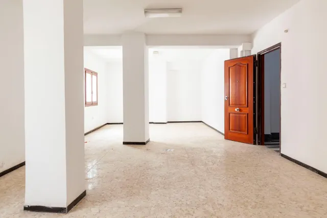 oficinas en puerta Purchena Almería — 18