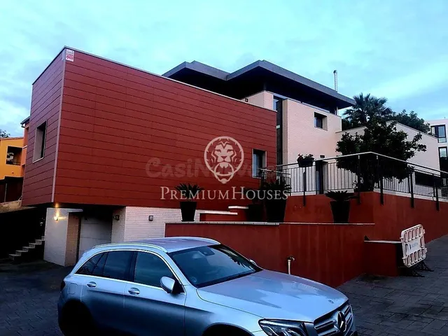 Casa independiente con piscina a la venta en Mas D'en Serra - foto 4