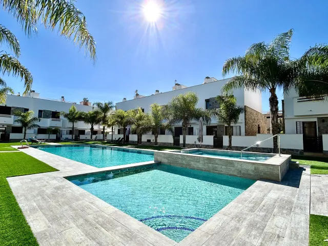 Casa 3 habitaciones 85m² en venta - Torre de la Horadada - foto 2