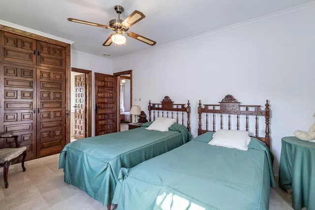 Espectacular Chalet en Ogijares - Ideal para Familias — 41
