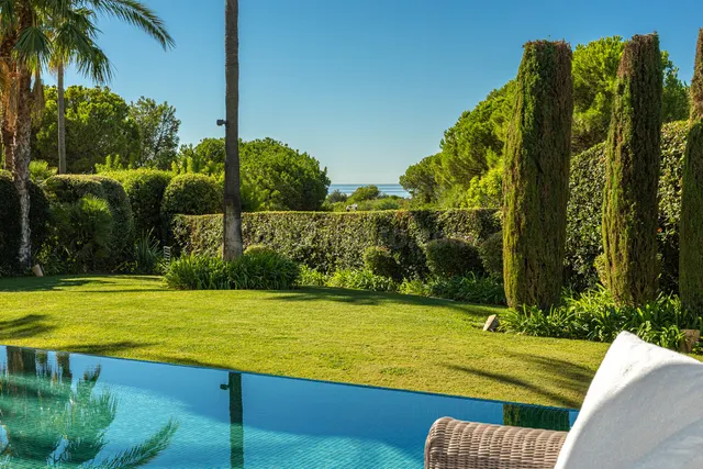 Chalet 4 habitaciones 615m² en venta - Costa Del Sol - foto 4