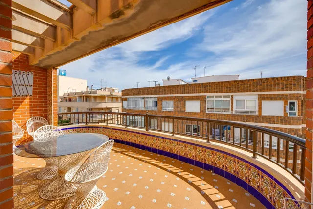 ¡ ALQUILER LARGA TEMPORADA! ATICO DUPLEX DE 250M2 EN EL CENT - foto 3