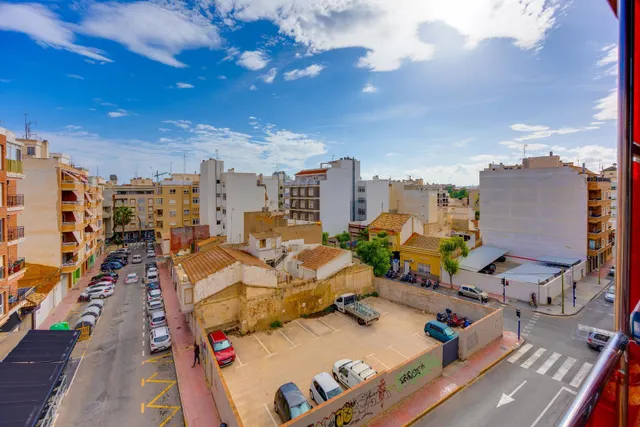 Espectacular Apartamento de 3 dormitorios en el Centro de Torrevieja — 23