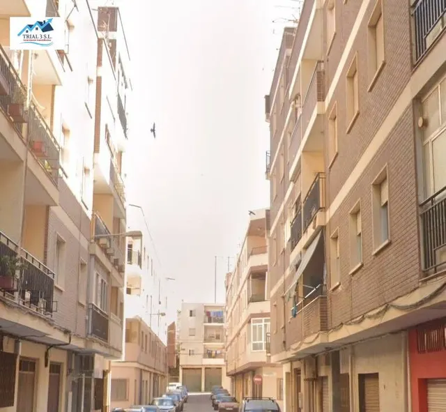 Venta piso en Adra (Almería) - foto 2
