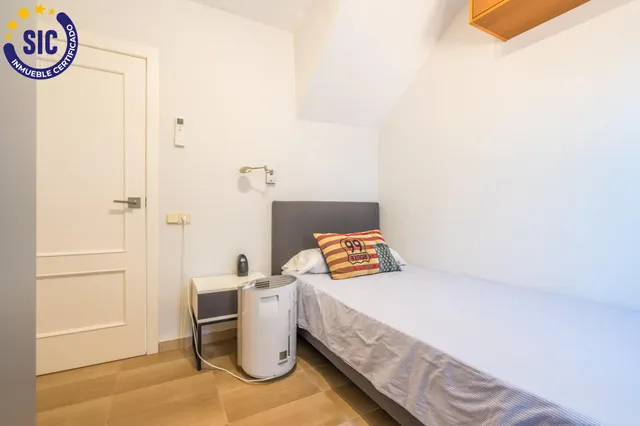 ¡Exclusivo Dúplex de Lujo en Primera Línea de Golf – Urbanización El Bosque (Chiva, Valencia)! — 50
