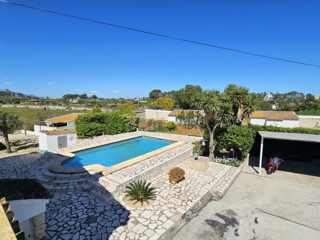 Masía en Denia/ La Xara  – Un oasis privado con vistas al Montgó y un potencial extraordinario — 2