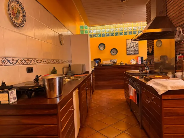 Exclusivo Chalet Reformado en Barrika con Vistas al Mar y Amplias Instalaciones — 40