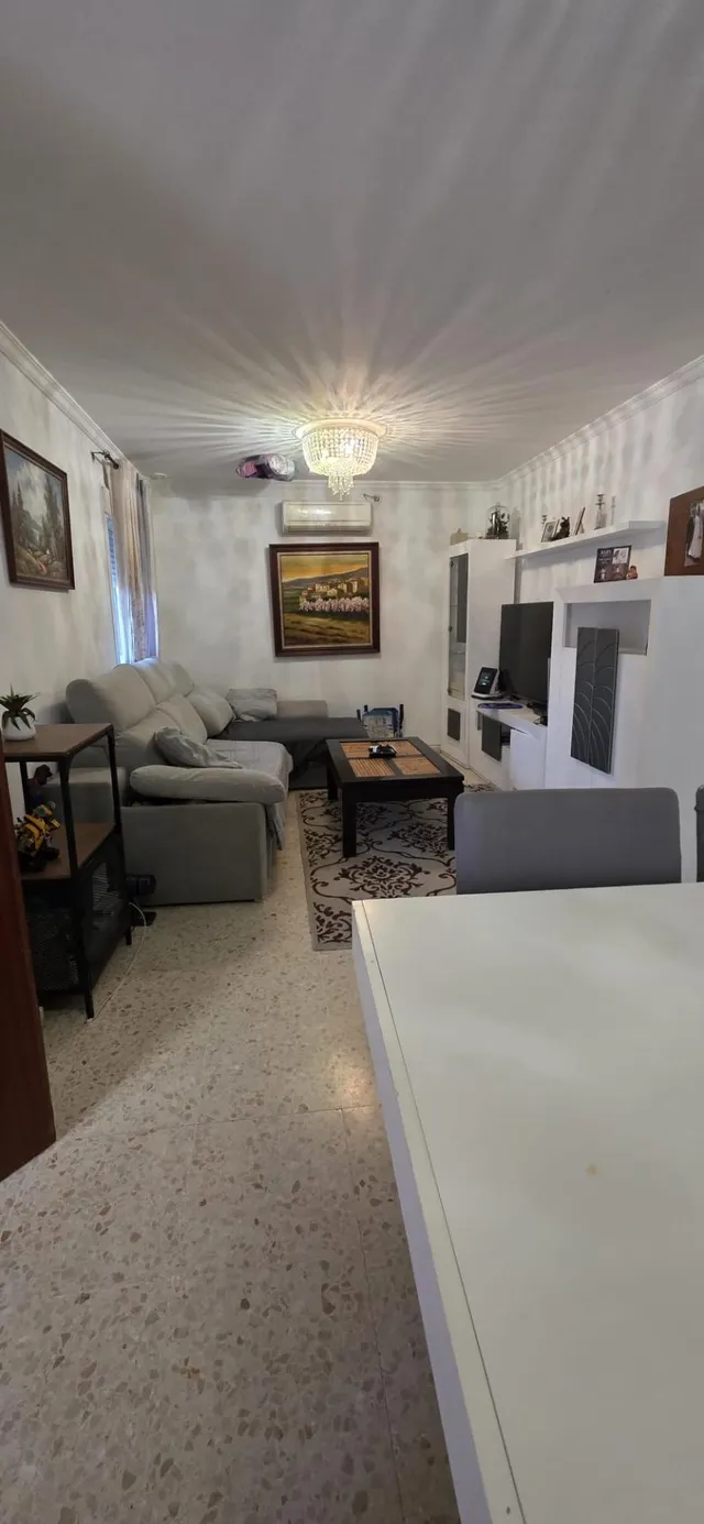 Casa adosada en perfecto estado en la zona del Rinconcillo — 7