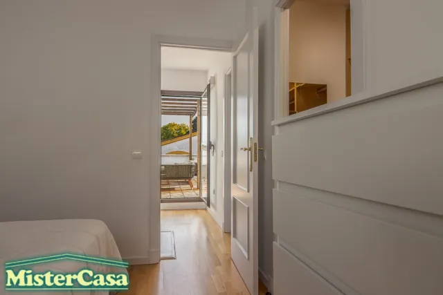 EXCLUSIVA Atico-duplex en zona centro con Terraza + Garaje — 30