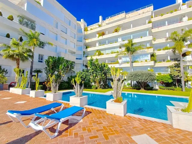 Exclusivo Apartamento de Lujo a Solo 100 Metros de la Playa  - foto 2