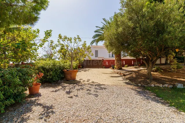 VISTAS QUE ENAMORAN: VILLA EXCLUSIVA CON PISCINA EN MONTE DE - foto 5