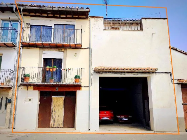 Histórica casa de piedra en Cinctorres – 741 m2 con múltiple - foto 2