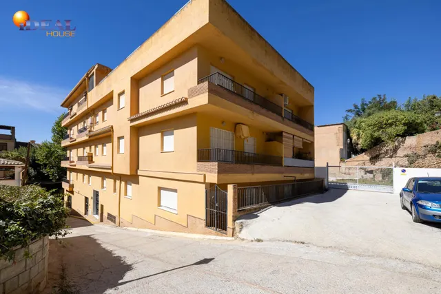 *  ¡PISO EXTERIOR EN LANJARÓN, CIUDAD BALNEARIO! — 27