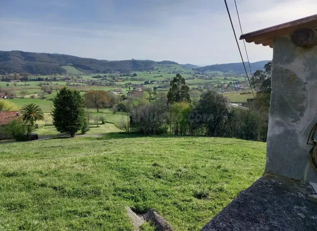 Casa grande en Güemes con muchas posibilidades - foto 4