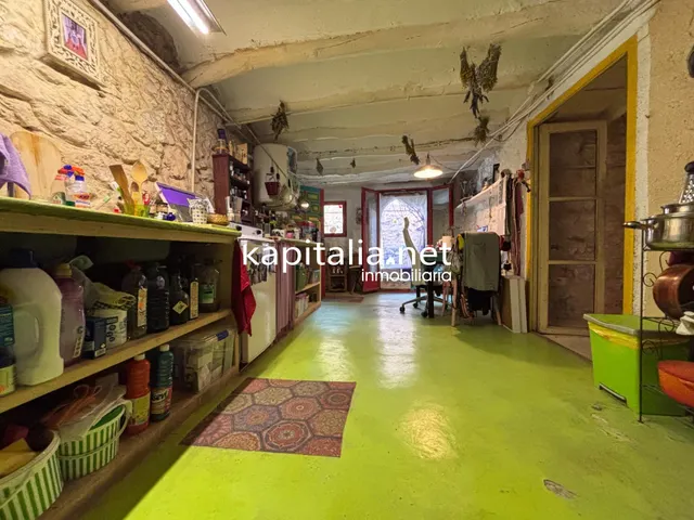 Amplia casa de pueblo en Alcalá — 26