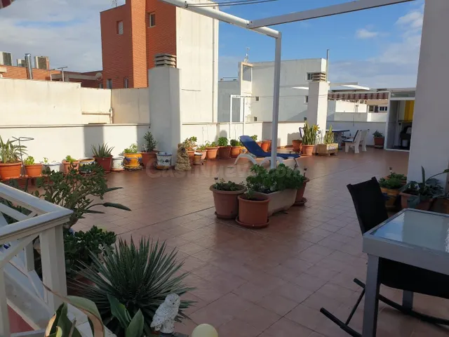 Ático en el centro de Torrevieja con terraza privada de 135m