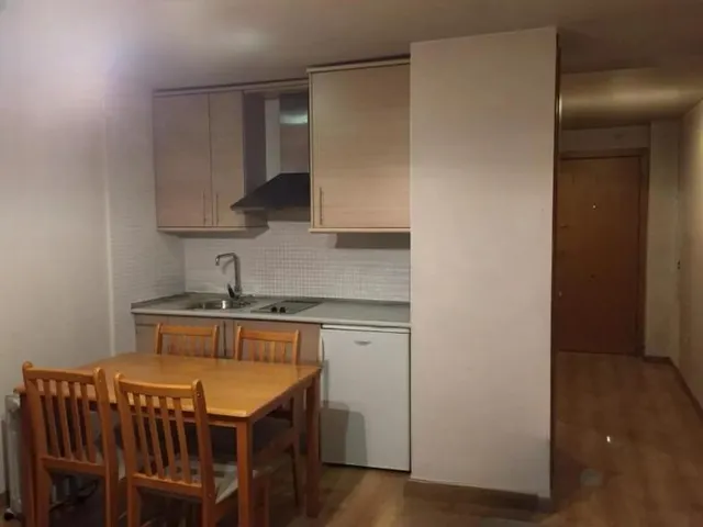 Piso en venta en Sierra Nevada, Granada,con terraza, garaje, trastero y piscina — 4