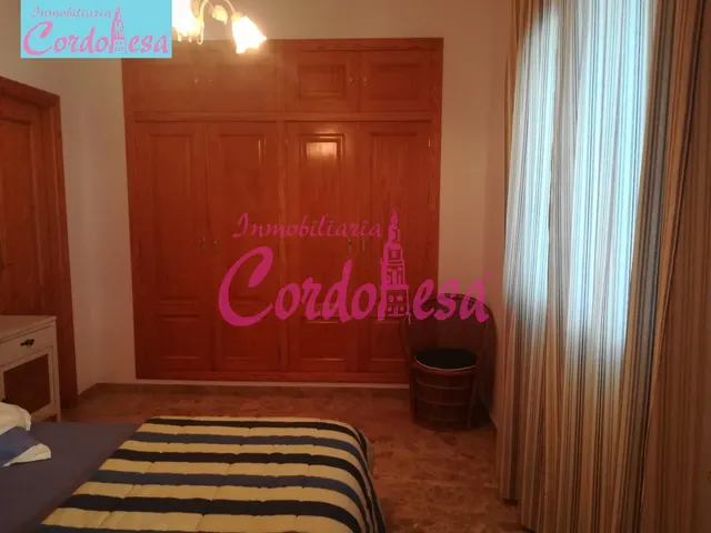EXCELENTE APARTAMENTO SEMINUEVO EN ZONA AYUNTAMIENTO. — 6