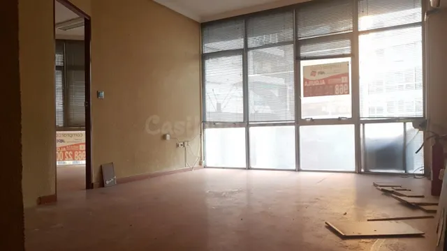 Oficina de 45 m2 en la Plaza Cetina — 5