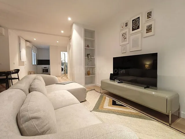 Piso 1 habitación 52m² en alquiler - Ciudad Jardin - foto 2