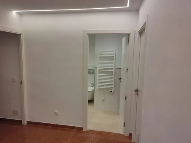Piso grande reformado en Avenidas — 5