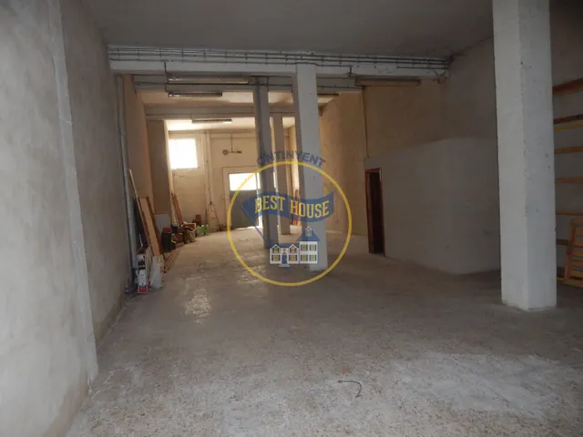 DOS LOCALES EN UNO EN PLANTA BAJA EN BOCAIRENT — 8