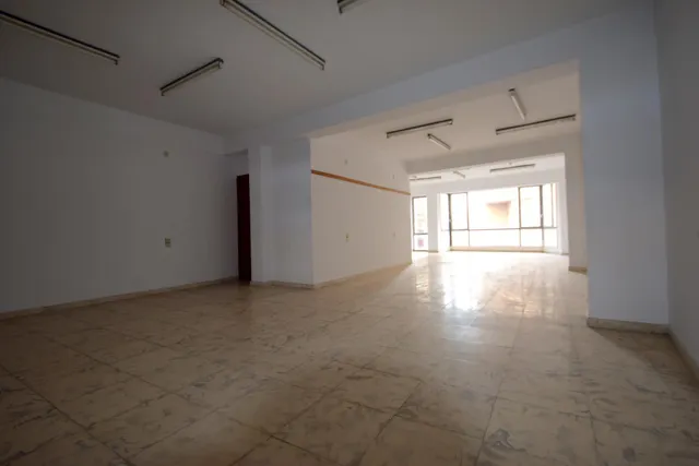 EDIFICIO COMERCIAL EN EL CORAZON DE MANACOR (Galerias Caldentey) — 7